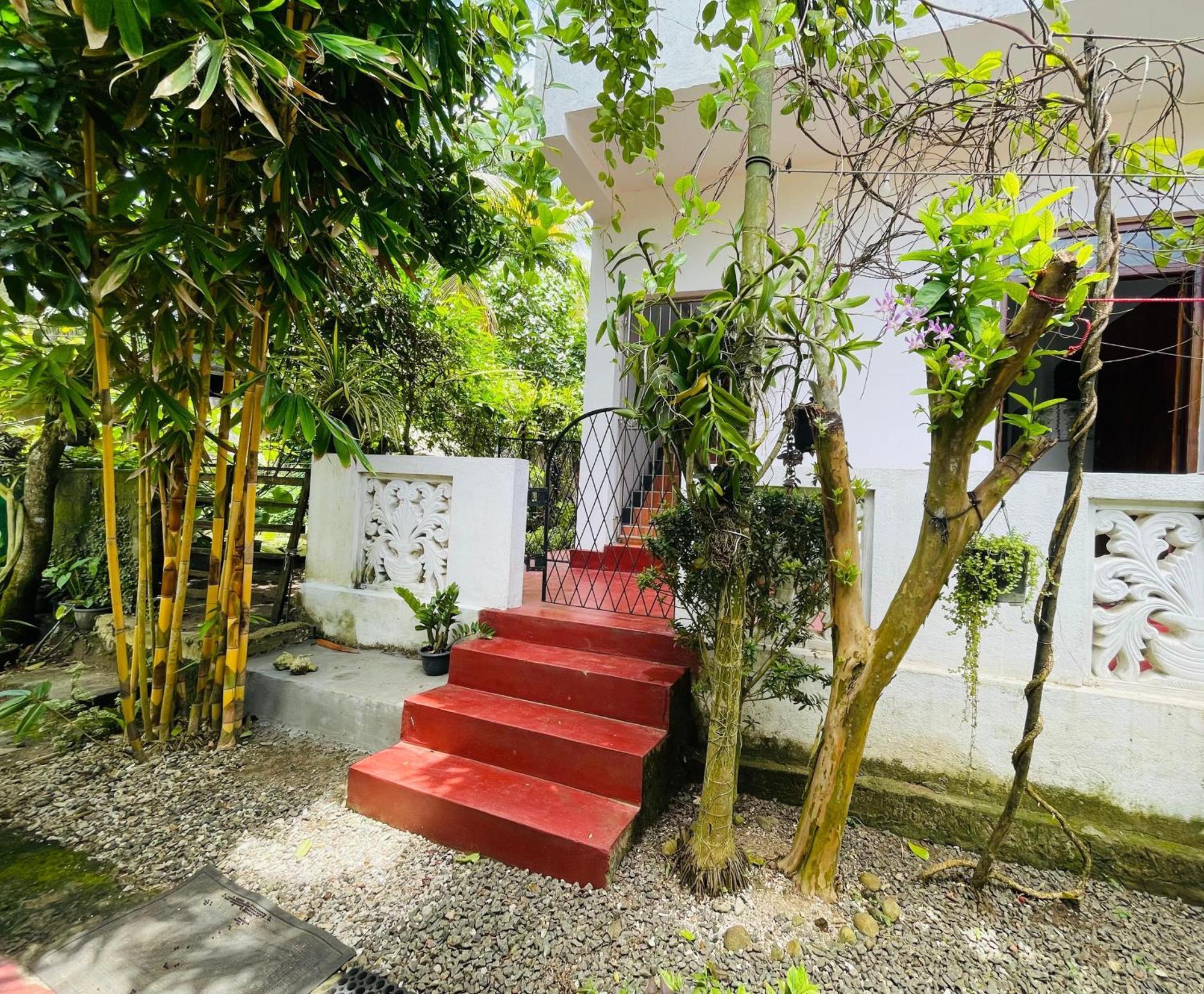 Hotel Janaka'S House Dikwella Esterno foto